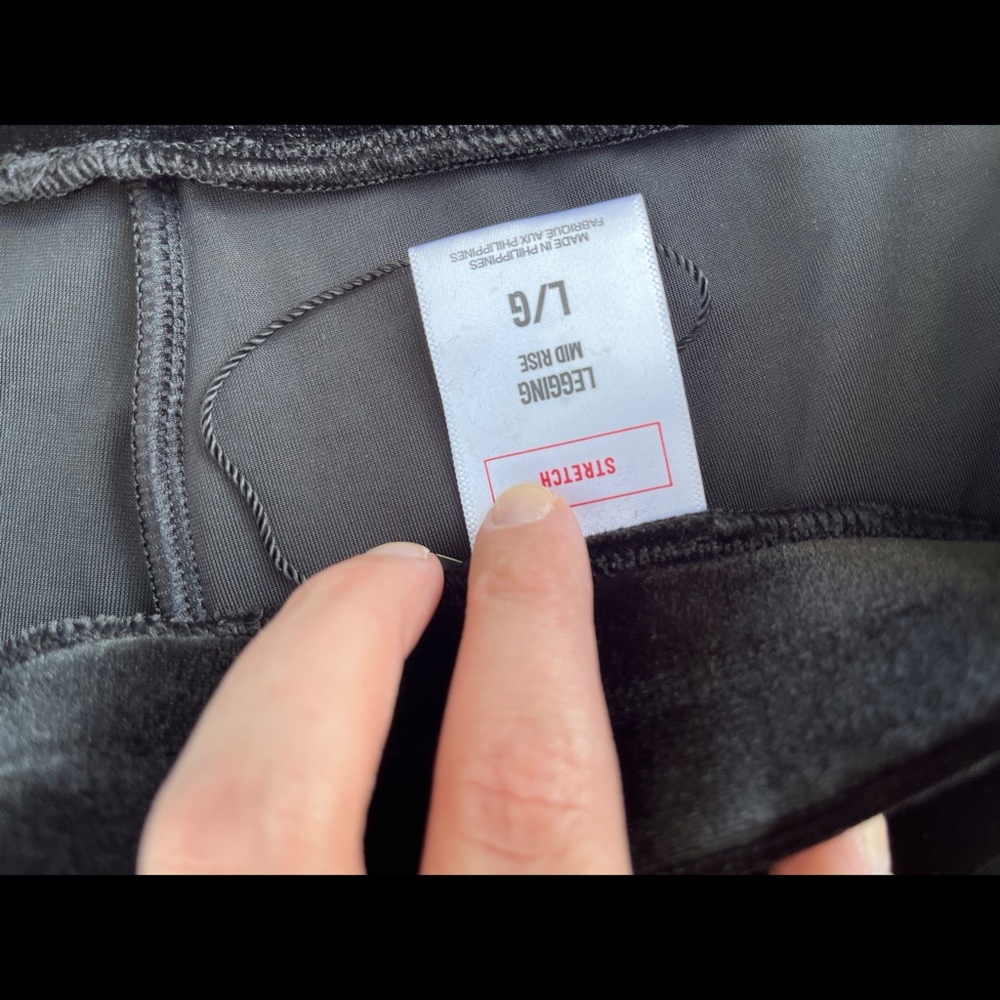 NWT Velvet Mid-Rise Legging - Picture 7 of 13